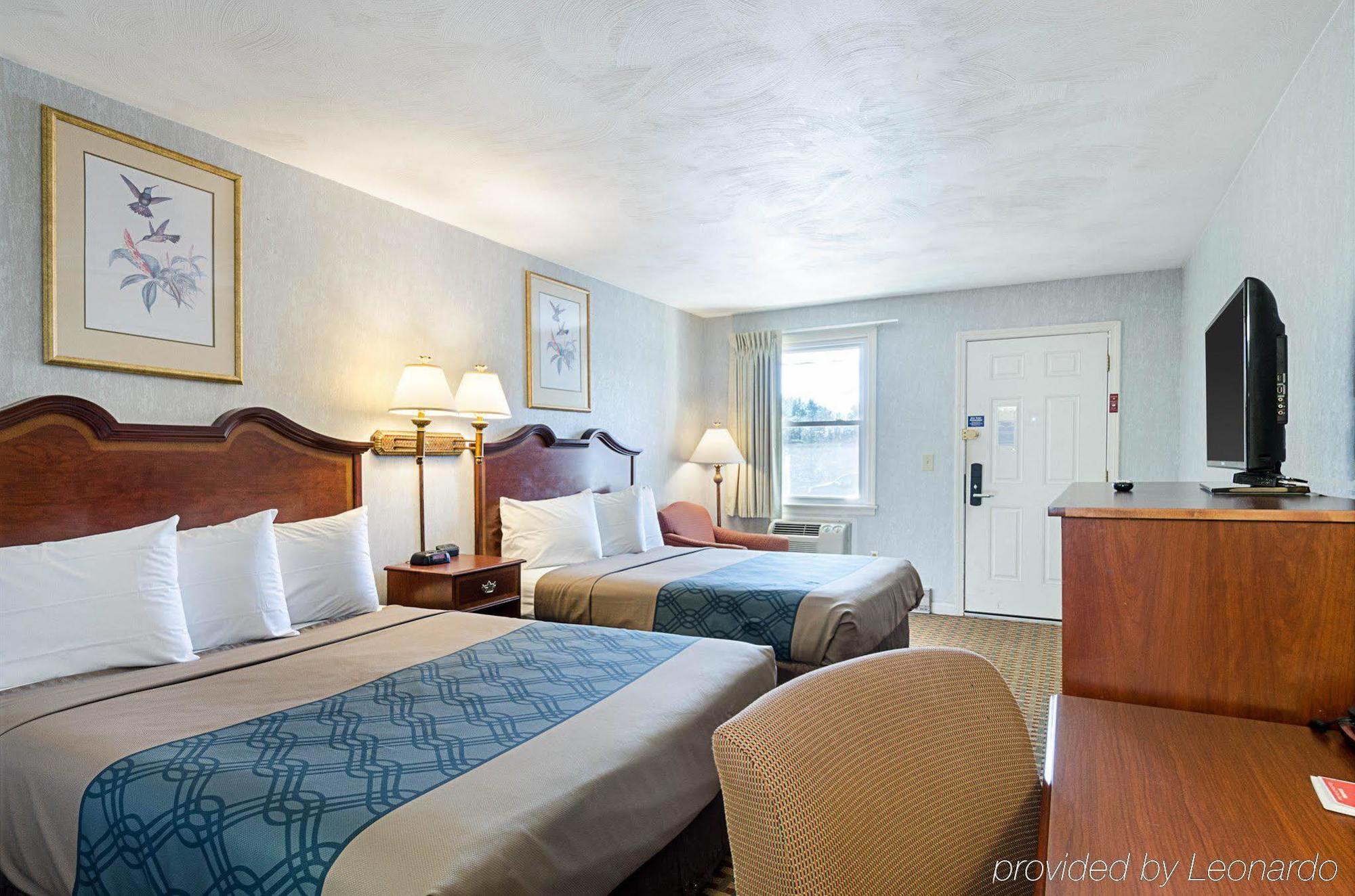 Econo Lodge Sturbridge Route 20 Buitenkant foto